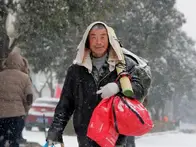 张鸣：不读书 媳妇都娶不上