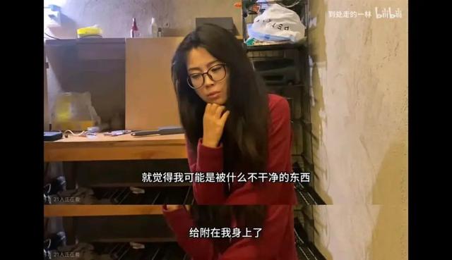 00后美女诗人流浪街头，与父母决裂，曾几度自杀，现在怎样了？